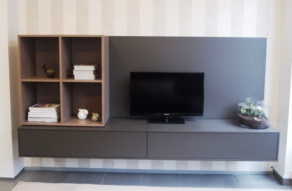 mueble amr